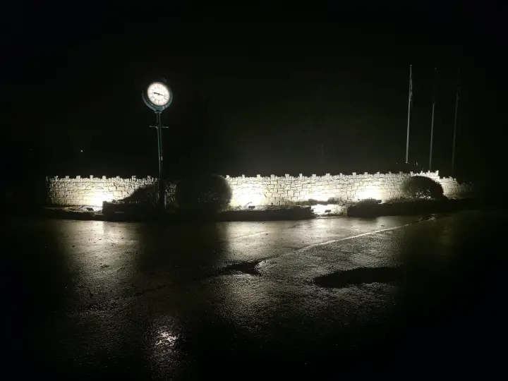 Finished commercial lighting at Ruddington Grange Golf Club, Nottinghamshire